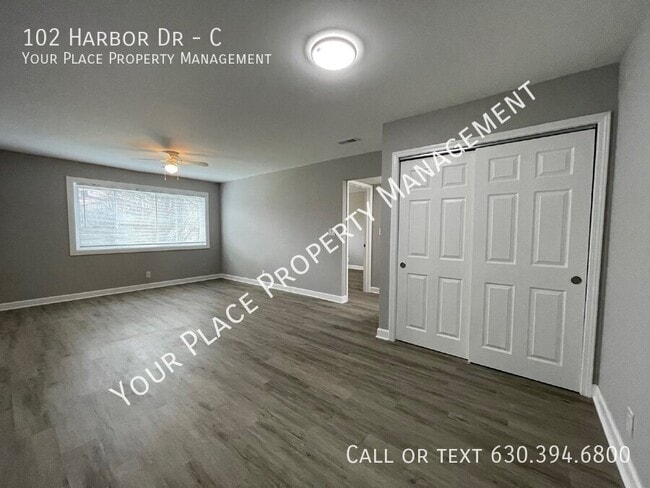 Foto del edificio - 102 Harbor Dr
