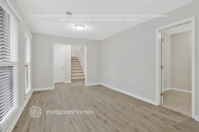 Building Photo - 4231 Westminster Dr SW