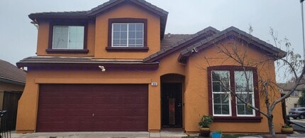 Building Photo - 1800 Broad Stripes Way