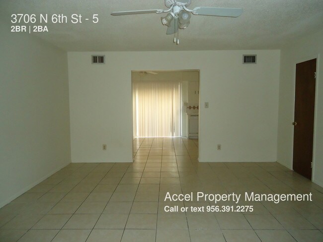Foto del edificio - 3706 N 6th St