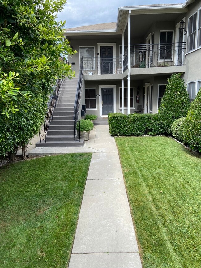 805 N McCadden Pl Unit 805 three quarter, Los Angeles, CA 90038 Rentals in Los Angeles at 805 N