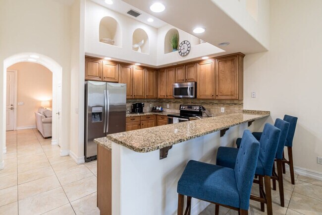 Building Photo - 132 Mediterranean Way