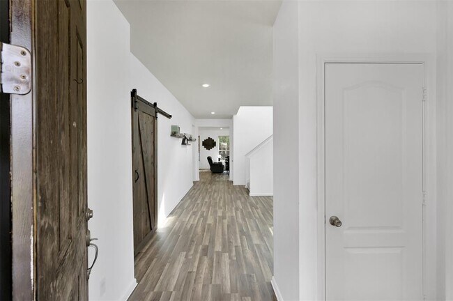Building Photo - 1159 Swinford Ct