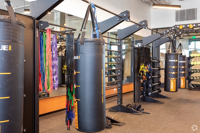 Gimnasio en el cuarto piso - Velaris Living