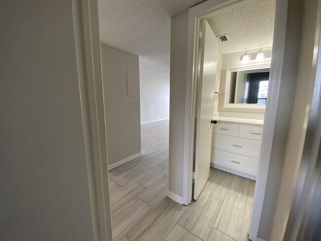 Foto del edificio - 275 1st St S