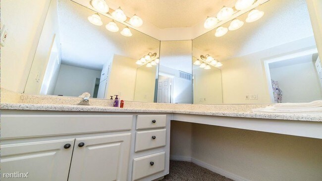 Building Photo - 1 br, 1 bath  - 184 Presidents Lane