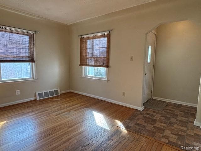 Building Photo - 1928 Bacon Ave