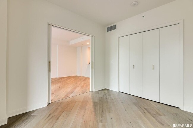 Building Photo - 401 Harrison St