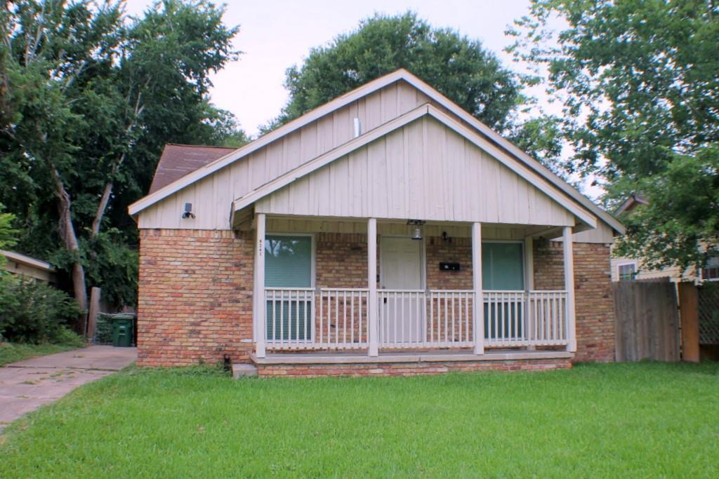Foto principal - 8241 Glenview Dr
