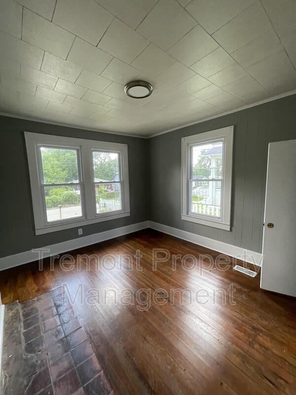Foto del edificio - 1204 Wheeler Ave