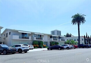 Building Photo - 840 Cedar Ave