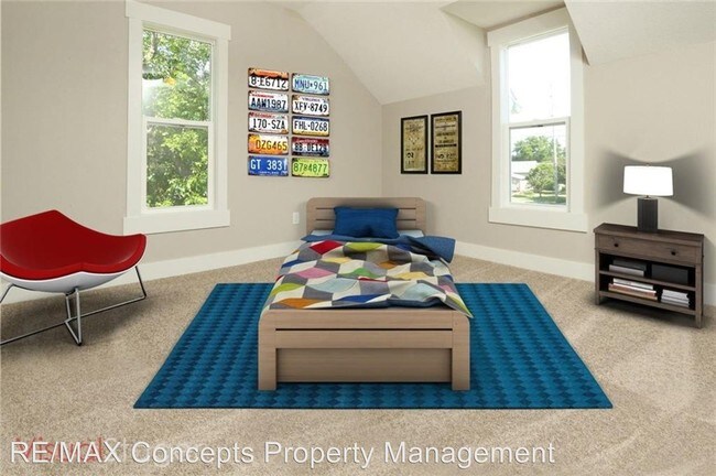 Foto del edificio - 3 br, 1 bath House - 302 6th Street