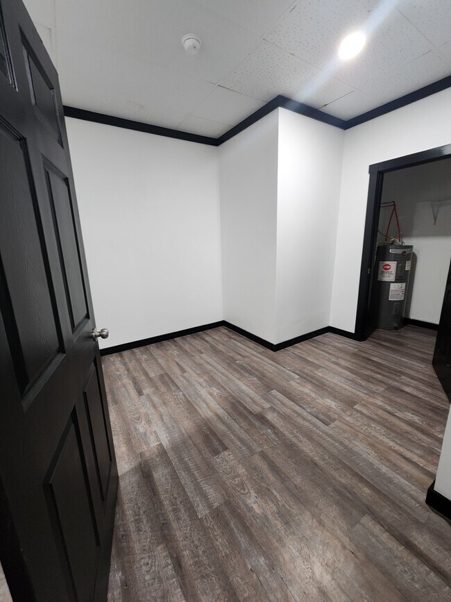 Foto del edificio - 1125 W 7th St