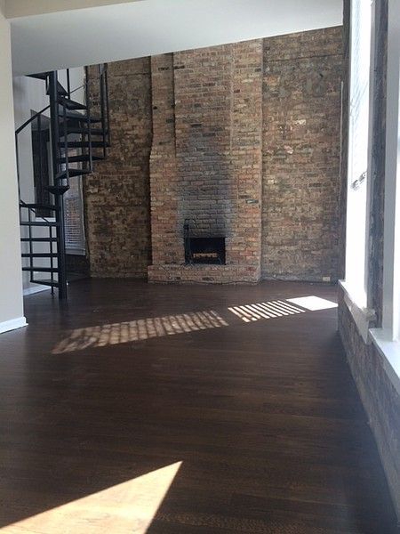 Foto del edificio - 3409 N Elaine Pl