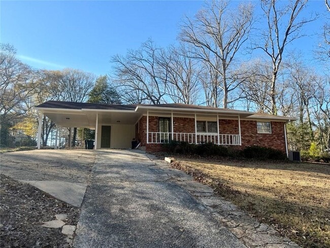 Foto del edificio - 1648 Hammond Woods Cir SW