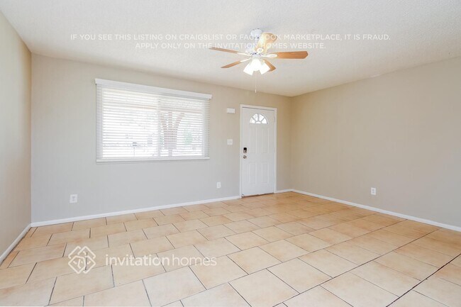Foto del edificio - 8039 S 24th St