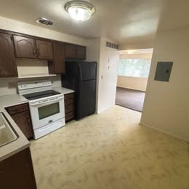 Foto del edificio - 258 N 400 W St