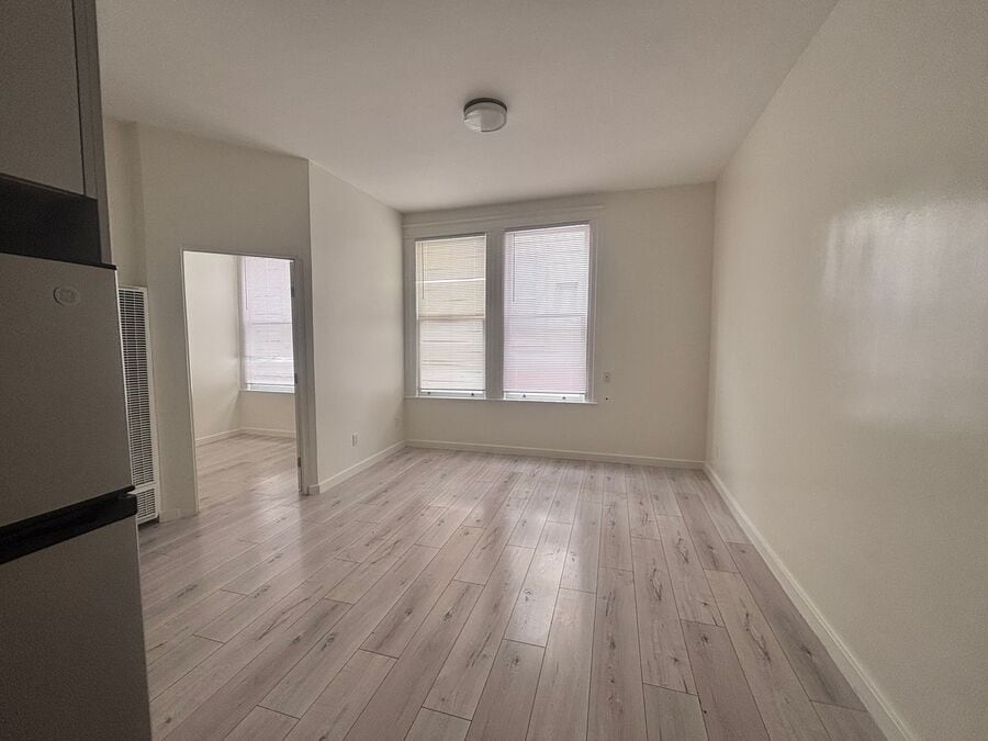 Photo - 322 14th Street-11