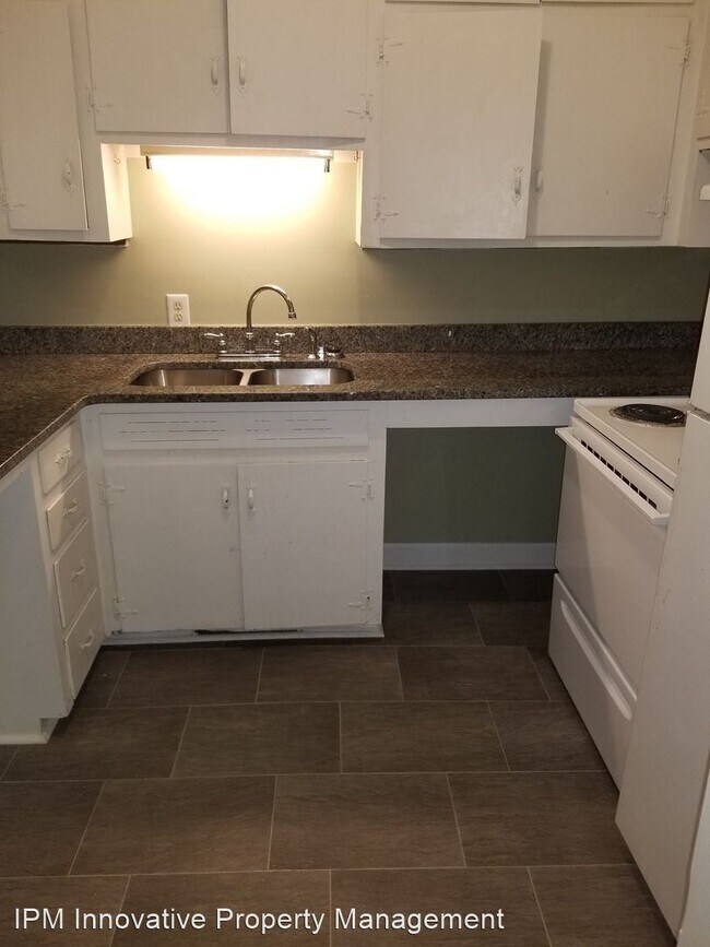 131 W Home Ave, Hartsville, SC 29550 Room for Rent in Hartsville, SC