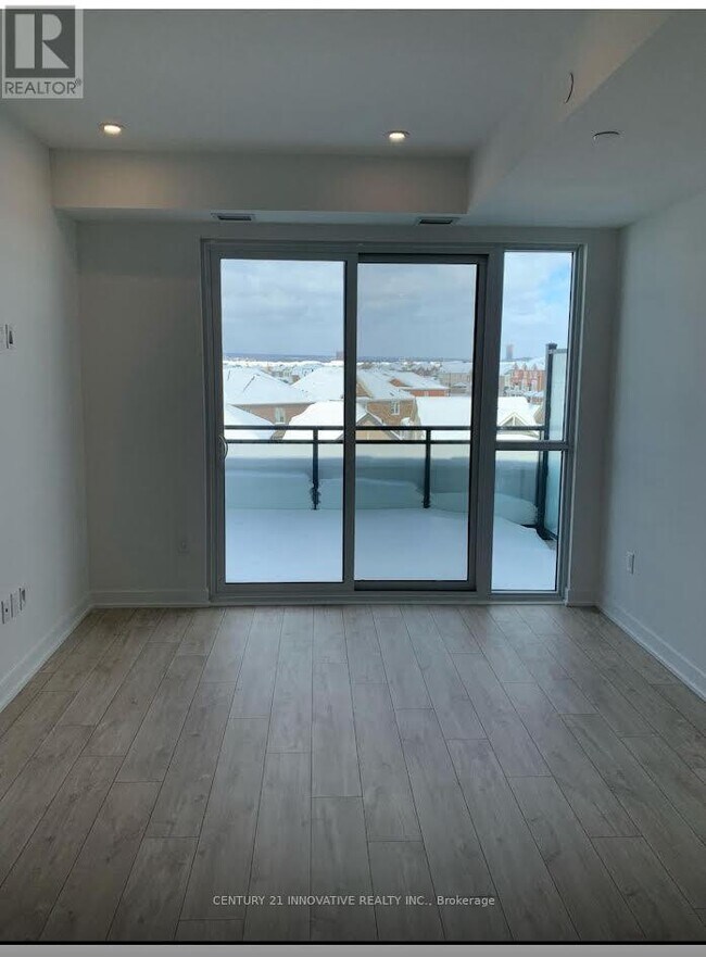 Photo du bâtiment - 770 Whitlock Ave