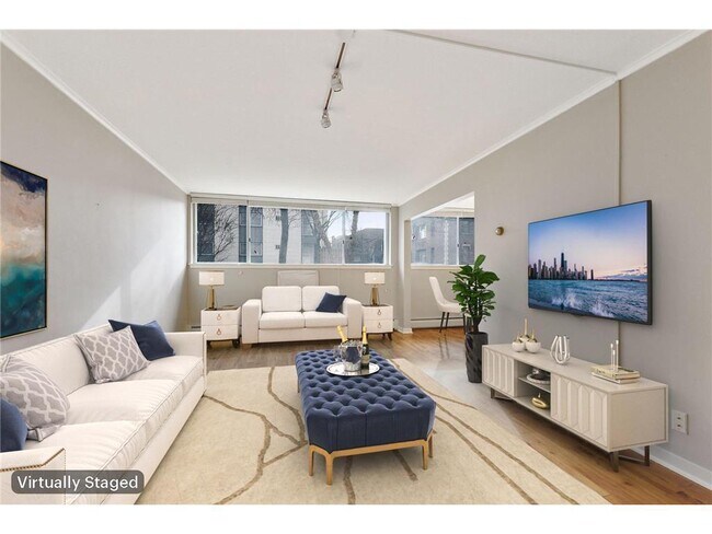 Foto del edificio - 1770 Bryant Ave S