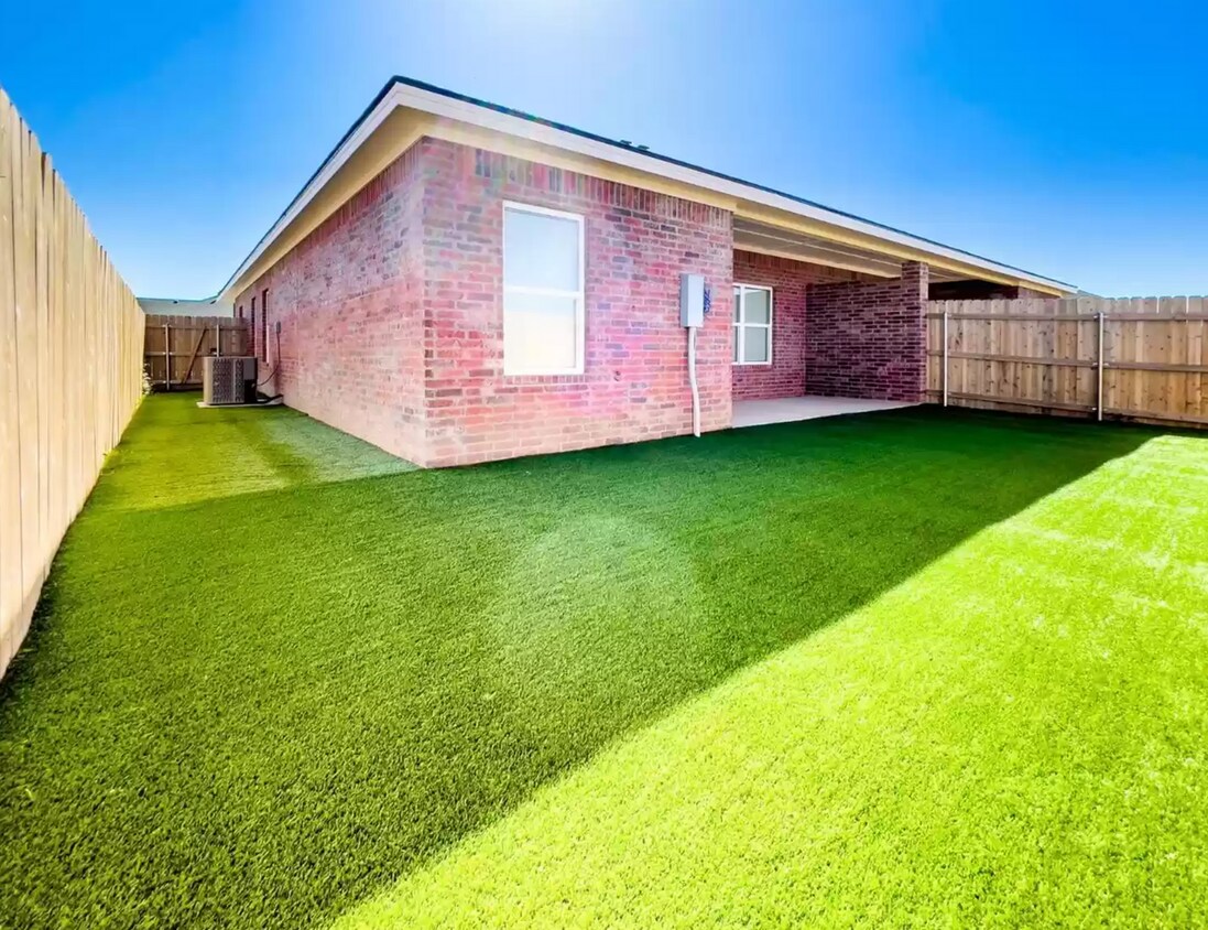 Foto principal - 1605 Avenue O