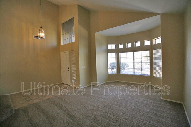 Building Photo - 6345 W Rowel Rd