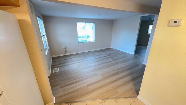 Foto del edificio - Regency Cove 55+ Gated Community - 2 bedroom won't last long, come See!!
