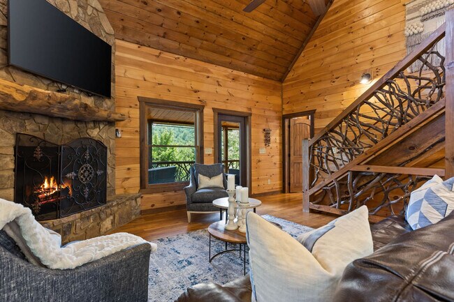 Foto del edificio - 98 Shalom Ln