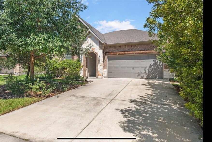 Foto principal - 2528 Kinnersley Ln