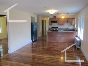 Building Photo - 12 Donnybrook Rd