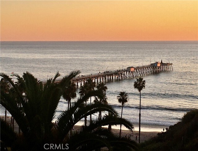 Foto del edificio - 411 Avenida Granada