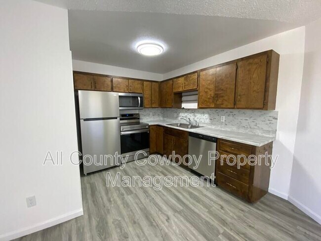 Building Photo - 4210 Comanche