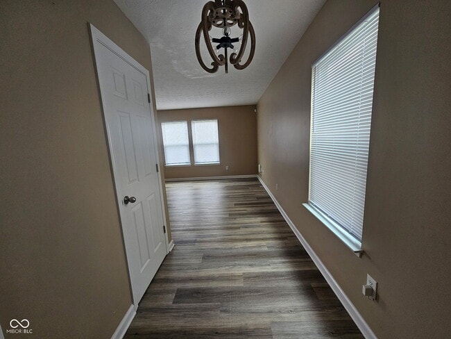 Building Photo - 4085 Lassen Ln