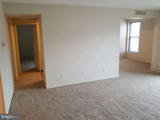 Building Photo - 112 Duvall Ln