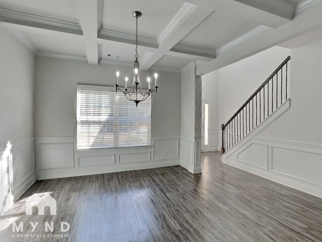Building Photo - 464 Vandenburg Dr
