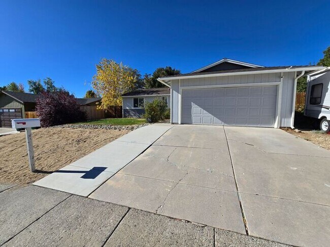 Foto del edificio - Cozy Home in Northwest Reno Conveniently Located!