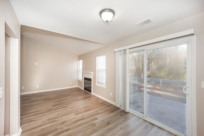 Foto del edificio - 3122 Chippewa Dr