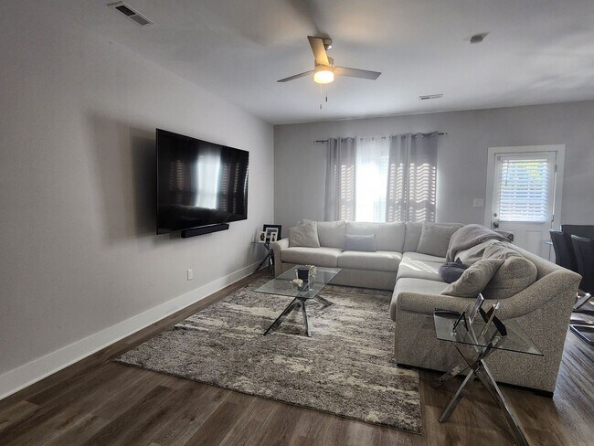 Building Photo - 3 Bedroom Home in the Heart of Kannapolis