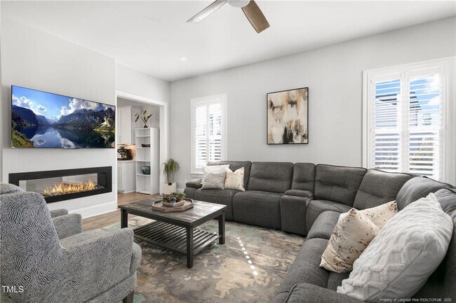 Foto del edificio - 200 Gravel Brook Ct