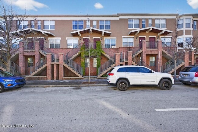 Building Photo - 340 E Ashley St