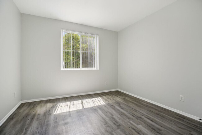 Interior Photo - 2245 Beverly Glen Blvd.