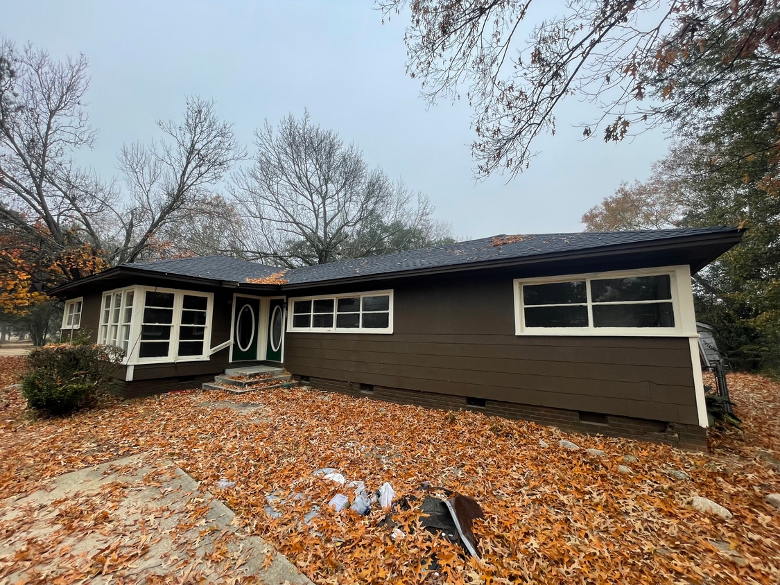 Photo - 754 Raymond Rd-B