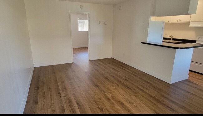 Foto del edificio - 7434 Mesa College Dr