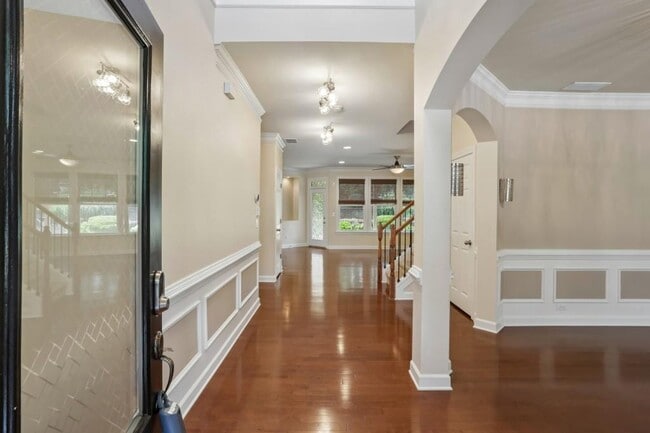 Foto del edificio - 1641 Danbury Parc Pl