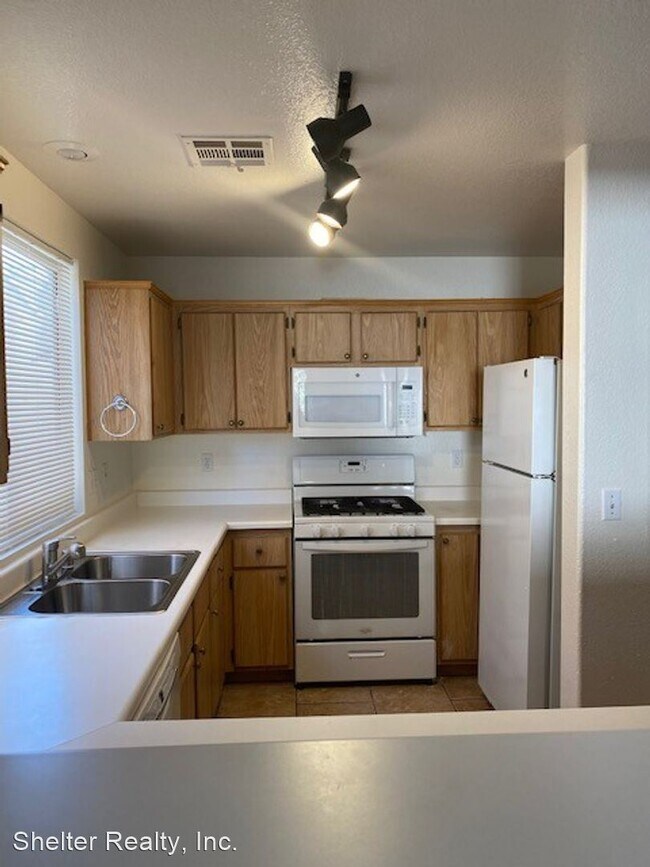 Foto del edificio - 3 br, 2.5 bath House - 52 Belle Ridge Avenue