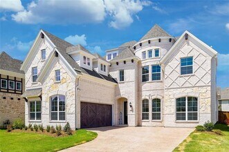 Building Photo - 705 Holly Anne Ln