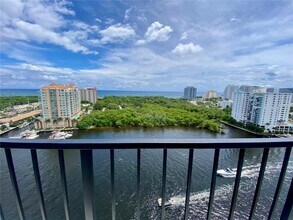 Building Photo - 936 Intracoastal Dr