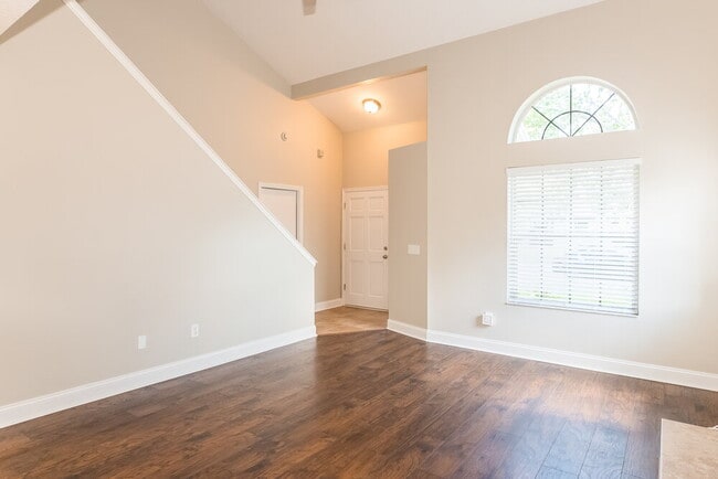 Building Photo - 7730 Allspice Cir W