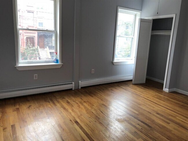 Foto del edificio - 282 5th St